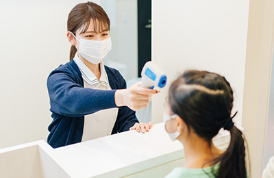 患者さま・スタッフの体温チェック